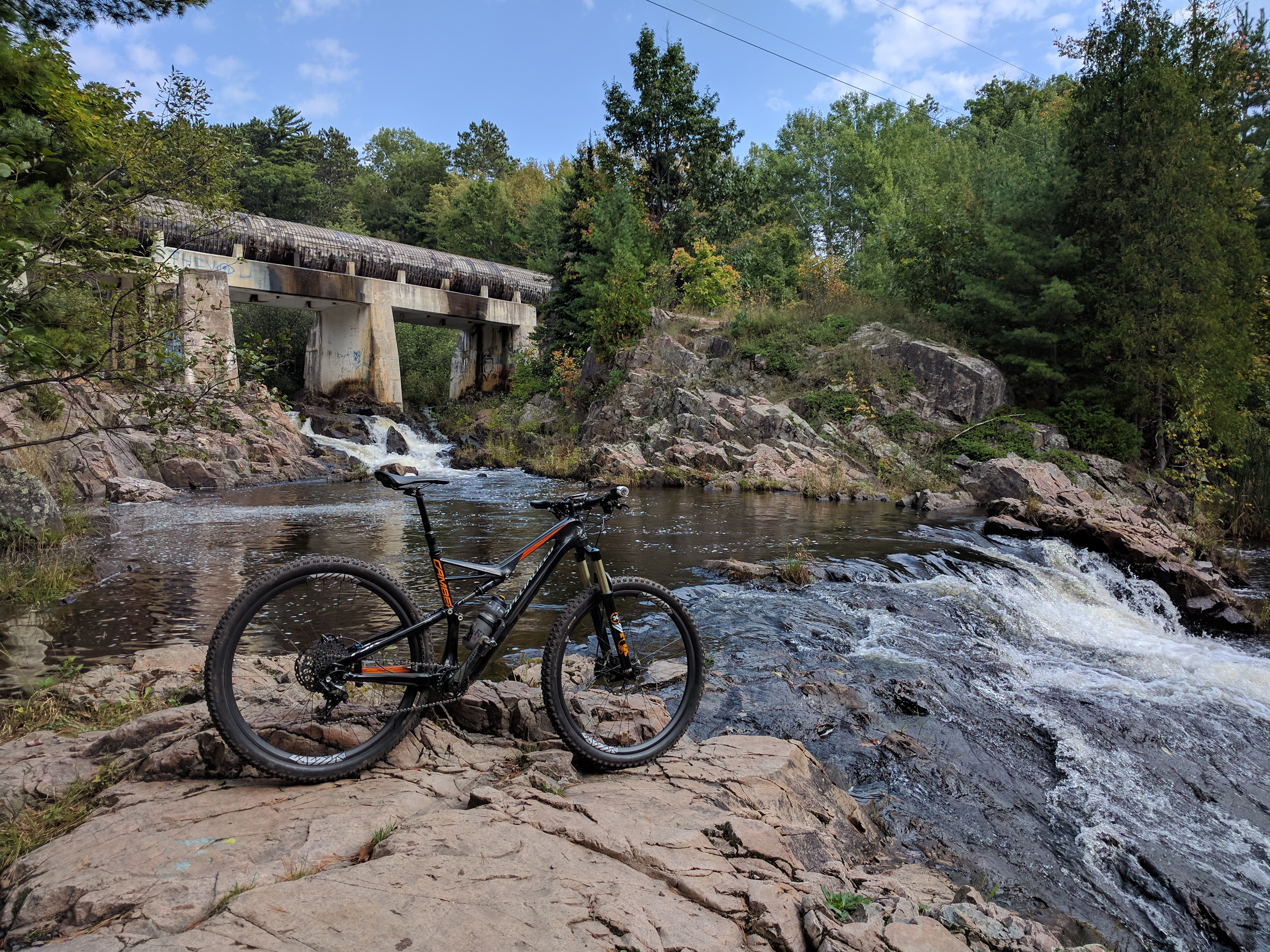 pontiac lake mountain bike trail