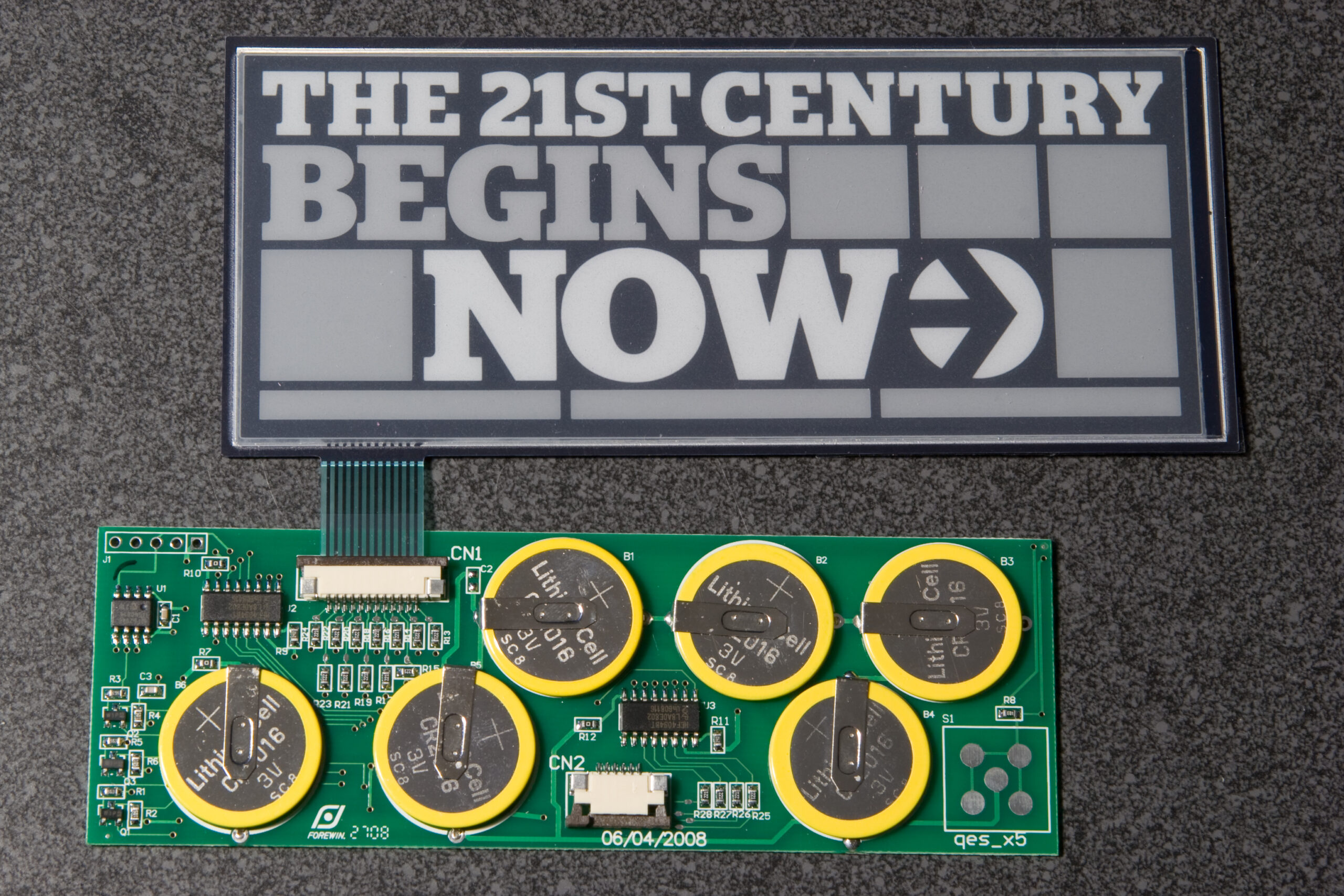 The front page e-ink display and PCB from the cover of the October 2008 issue of Esquire magazine.