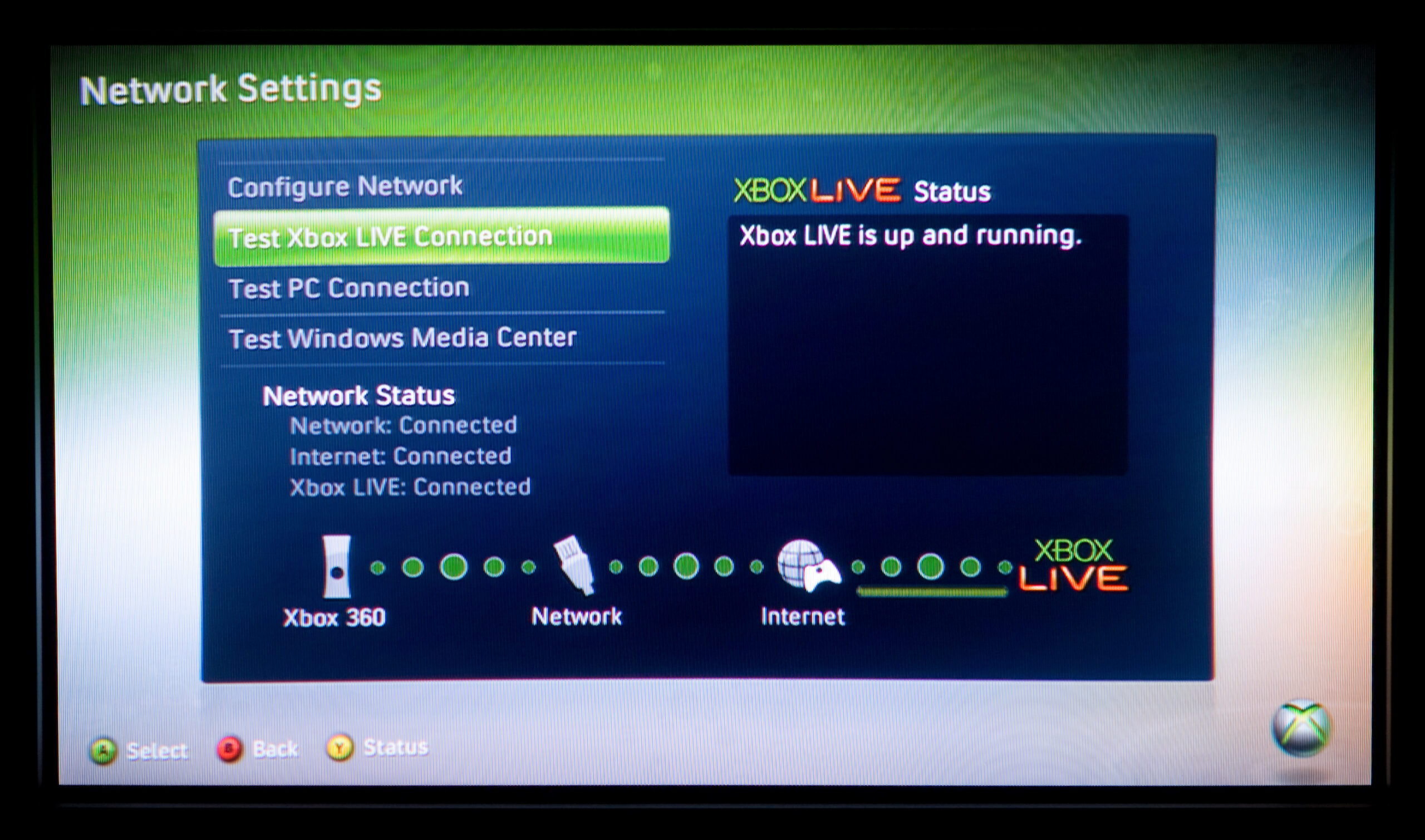 New Xbox Experience (NXE) showing a successful Xbox Live test via NAT and UPnP on OpenBSD 4.3 with pf and miniupnpd.