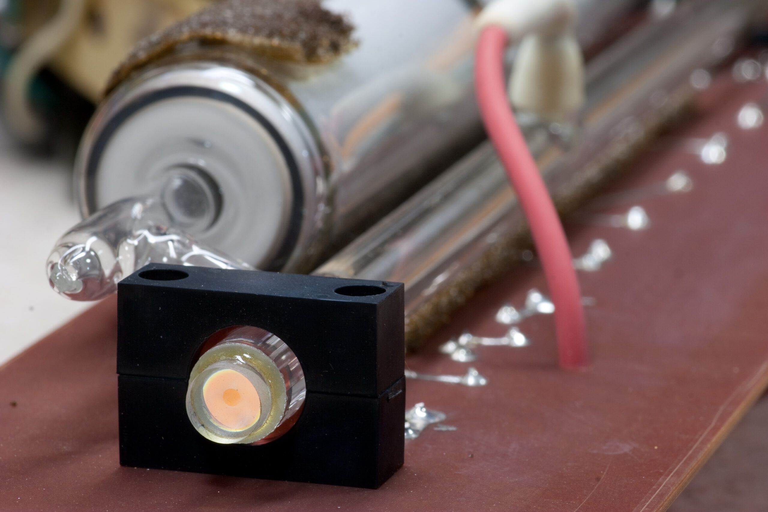Front of a Spectra Physics 060-4 laser tube.