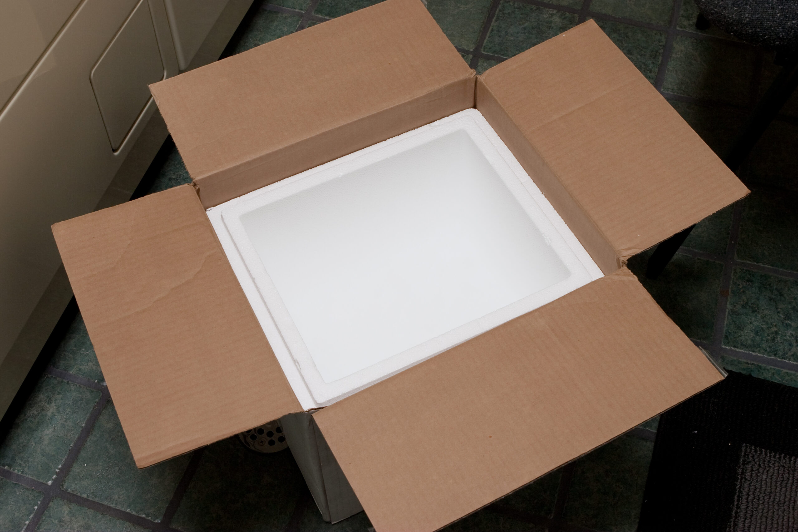 Box of dry ice that I was given today. The internal foam carton is about 1/3 full of pellets.