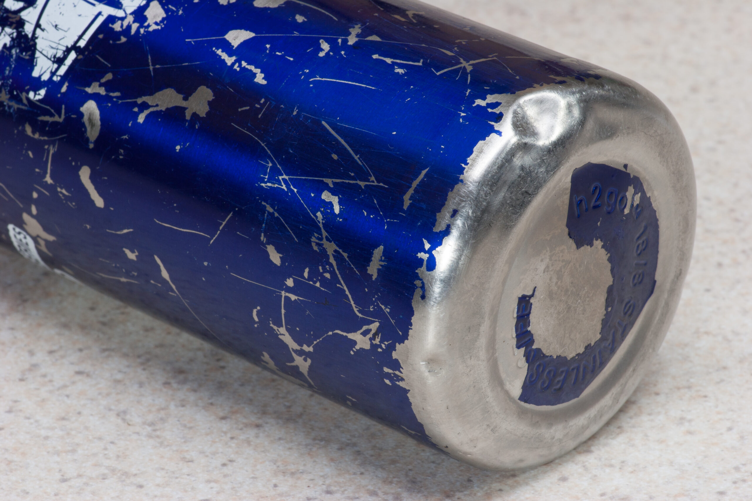 Fun Promotions Michigan Endurance Cup Series branded h2go stainless steel water bottle that I use and regularly abuse. The bottom became domed after it was dropped on pavement and corse gravel while full.