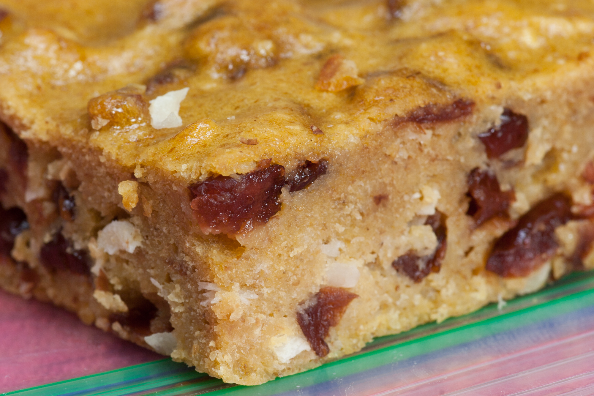 Home-made protein bars, adapted by Danielle from a Good Eats recipe.