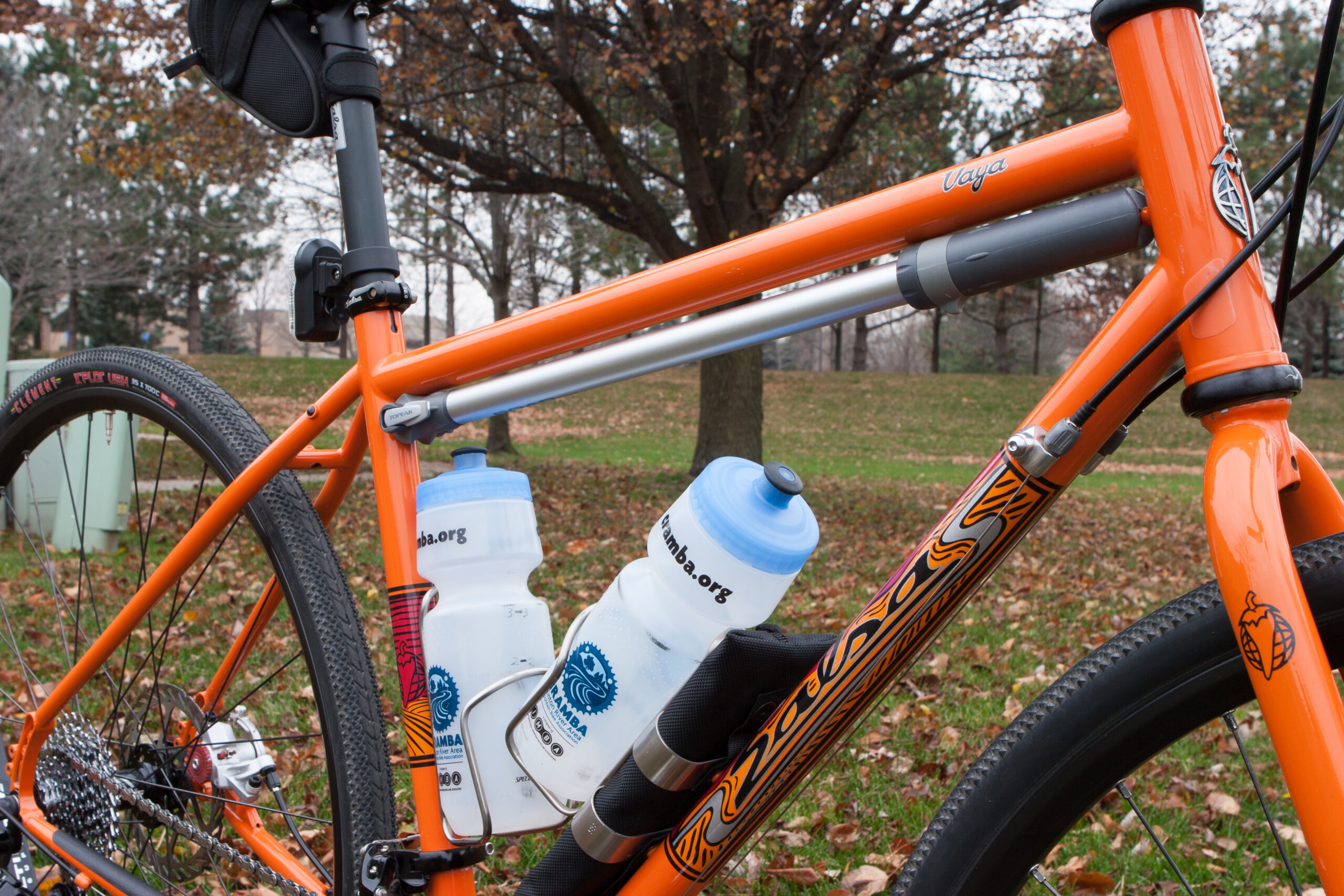 A Topeak Road Master Blaster pump in size large fits nicely in the 54cm frame, using the stud for support.