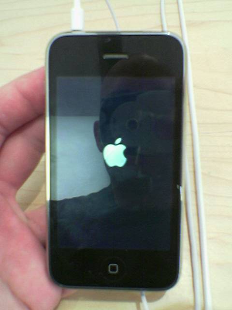 A iPhone 3G at the Apple Store rebooting after I managed to crash it by viewing a 7MB JPEG.