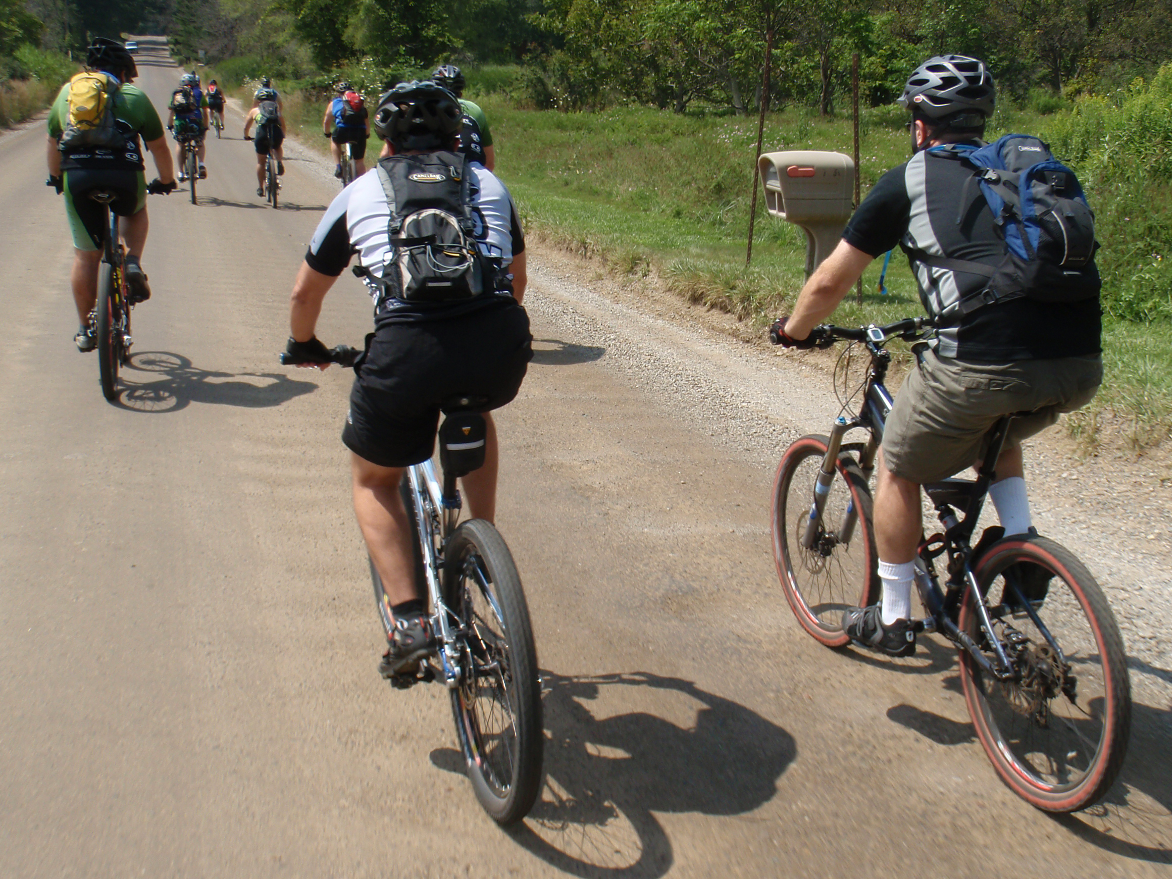 Group ride on Predmore Rd. heading west from Kline to Lake George. This is after two laps of Addison Oaks on Bob's Tour-de-Addison on 15-Aug-2009.
